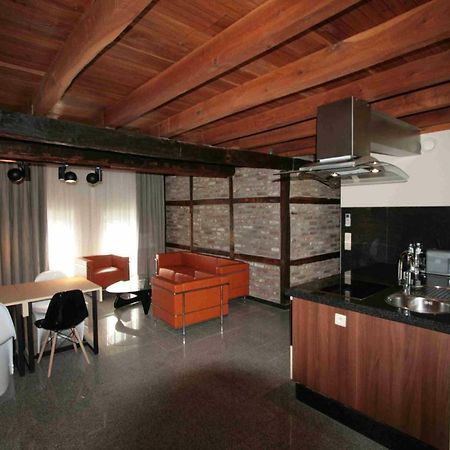 Amosa Liege City Centre Apart Regence 10 Екстериор снимка