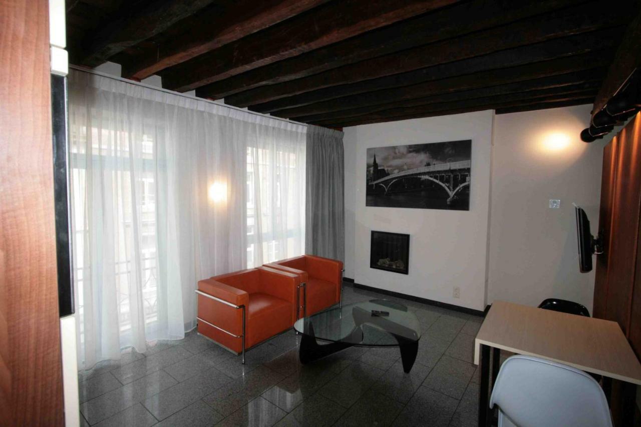Amosa Liege City Centre Apart Regence 10 Екстериор снимка