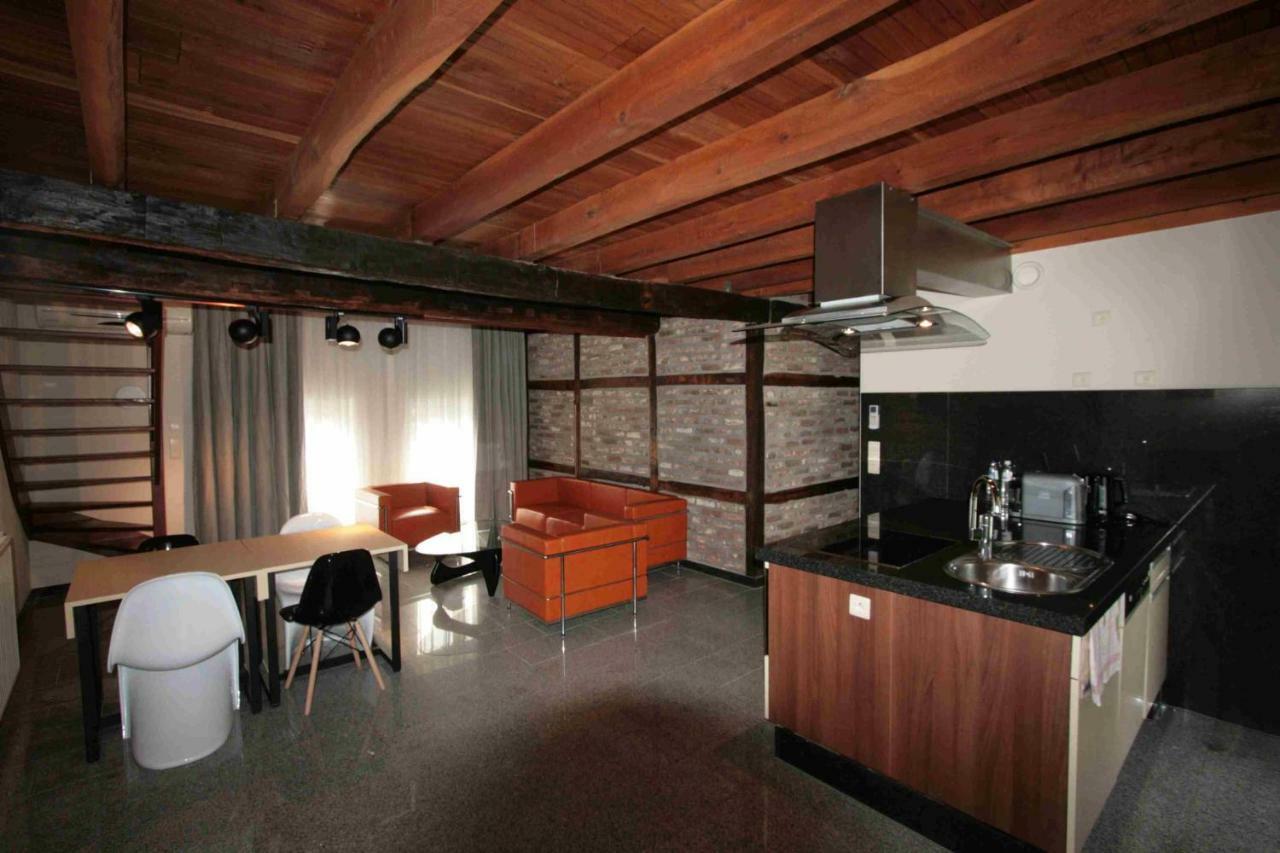 Amosa Liege City Centre Apart Regence 10 Екстериор снимка