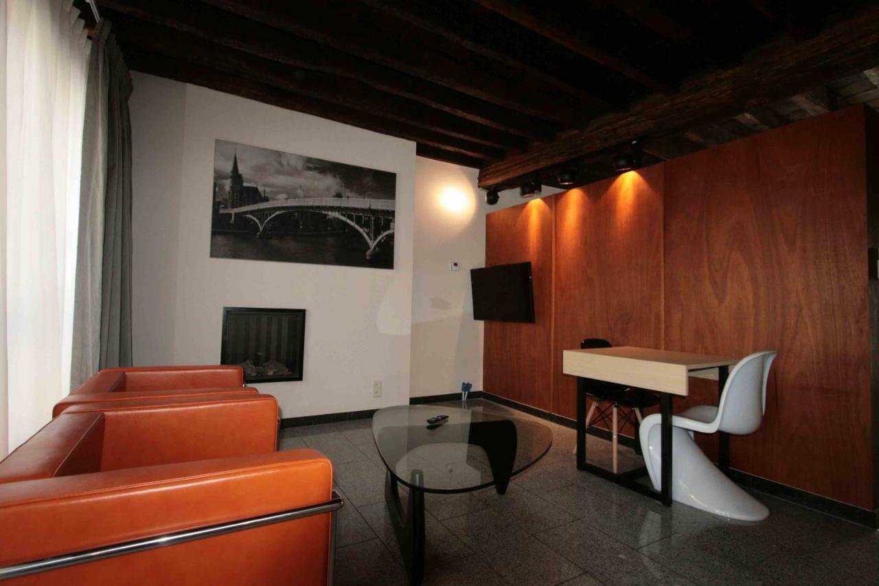 Amosa Liege City Centre Apart Regence 10 Екстериор снимка